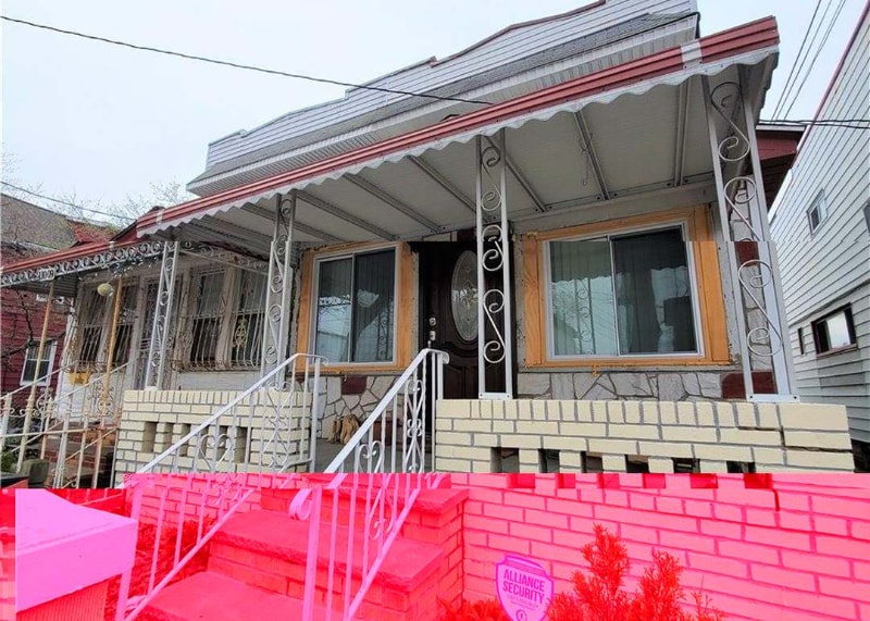 Photo - 110 110th Ave (Queens, NY)