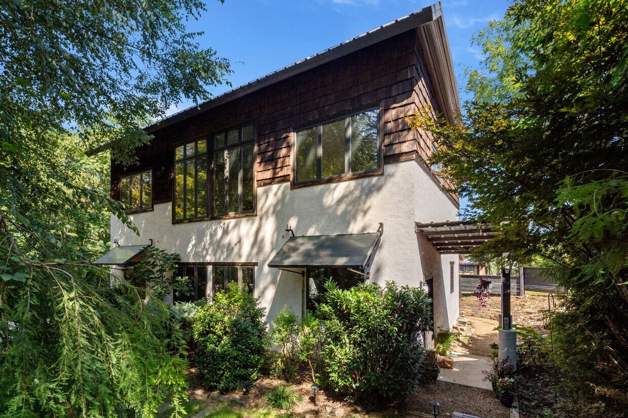 Foto principal - West Asheville Oasis