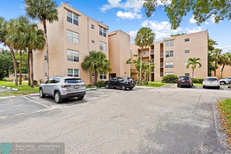 9440 Live Oak Pl Unit 305, Davie, FL 33324 Condo for Rent in Davie, FL