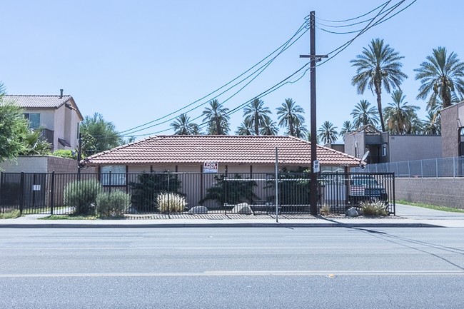 Building Photo - Jackson Street Apartments