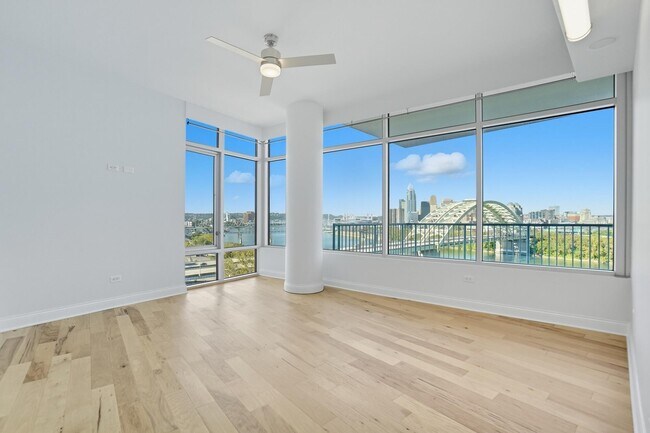 Foto del edificio - 400 Riverboat Row St