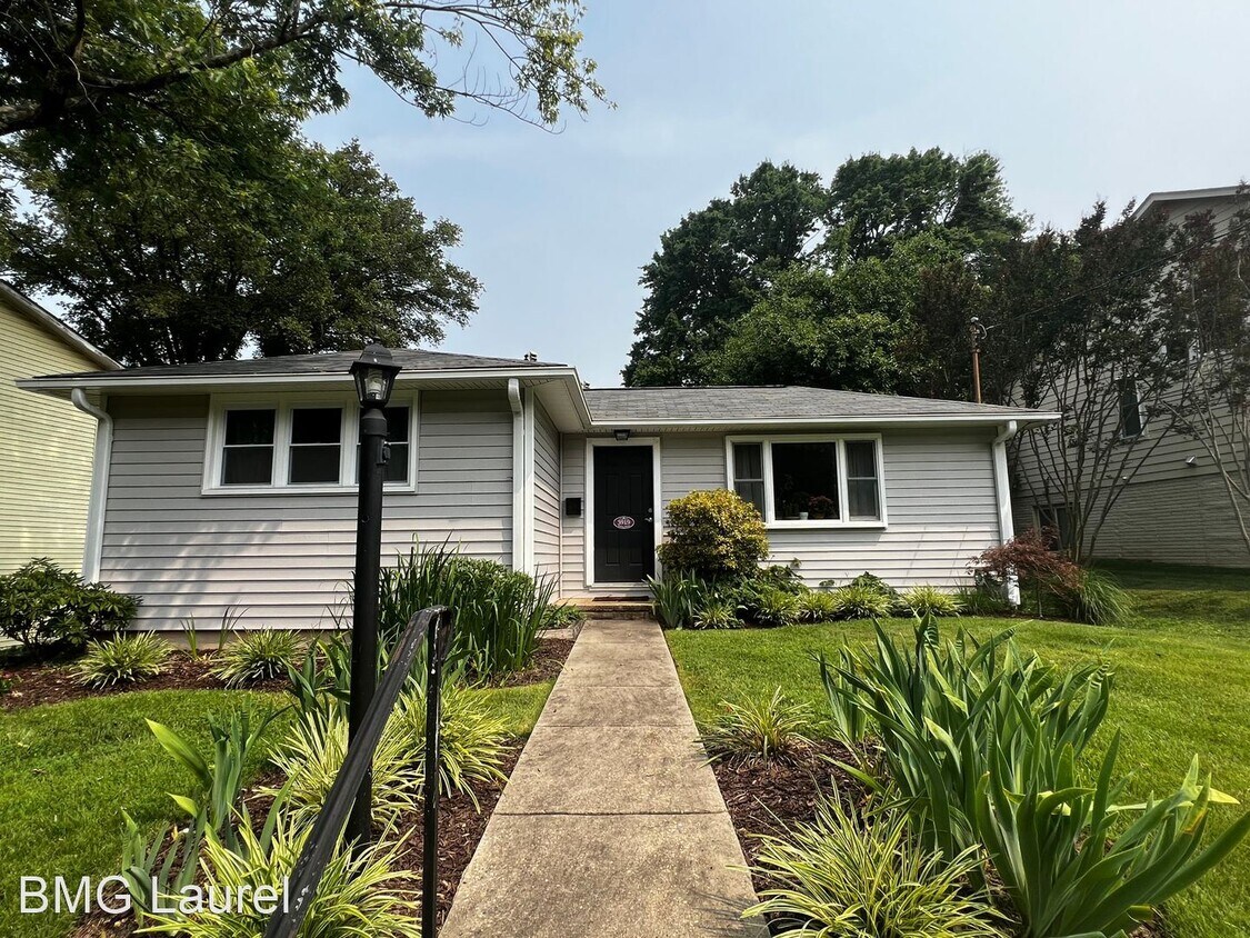 Primary Photo - 2 br, 1 bath House - 3919 Halsey St
