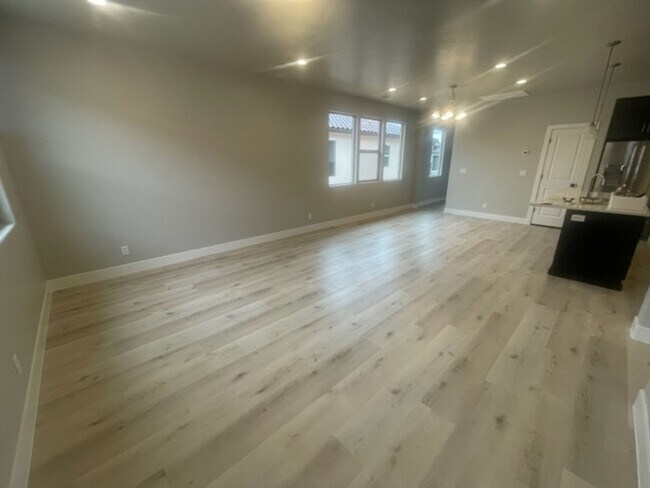 Building Photo - 182 Camino Borde