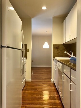 Foto del edificio - 193 Oak St