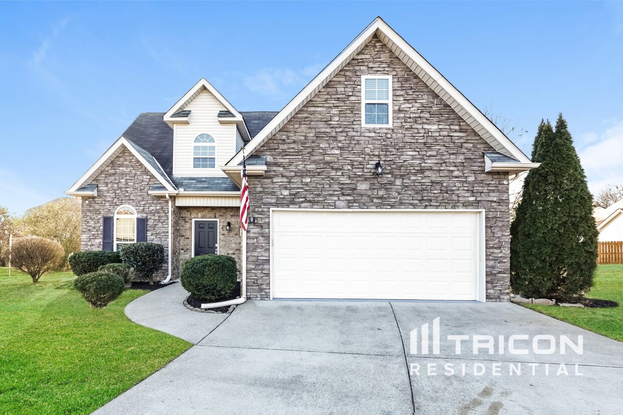 Foto principal - 2608 Stormlight Ct S