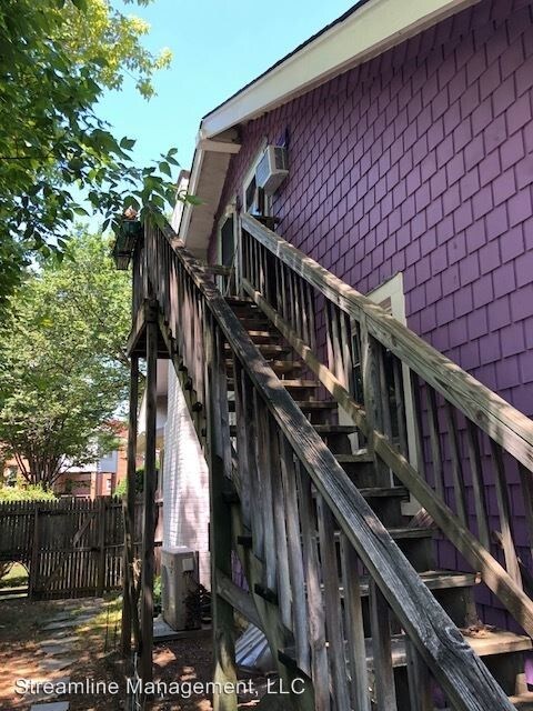 Building Photo - 1 br, 1 bath House - 812 Van Buren St, NW #1