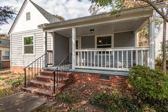 Building Photo - 105 E Club Blvd