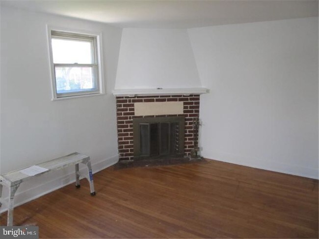 Foto del edificio - 126 Woodbine Rd