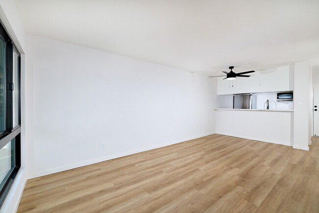 Sala de estar - Melrose Canyon