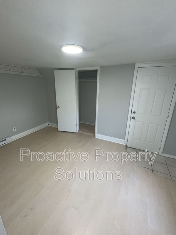 Building Photo - 532 -534 Cherry St