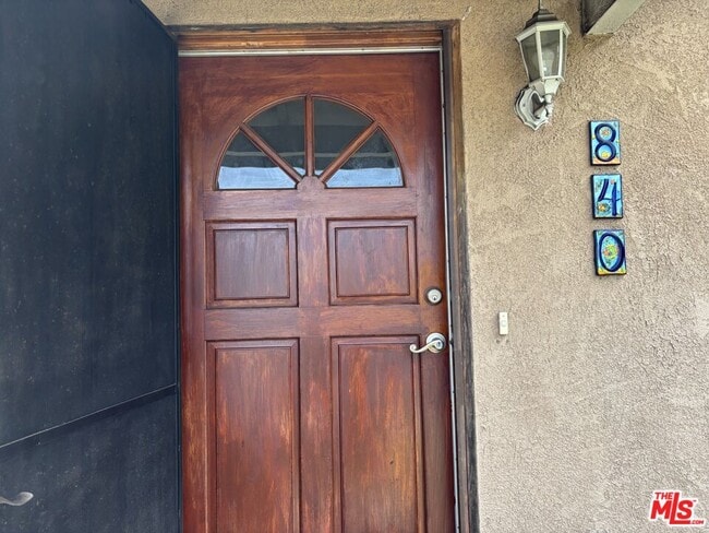 Building Photo - 840 Rose Ave