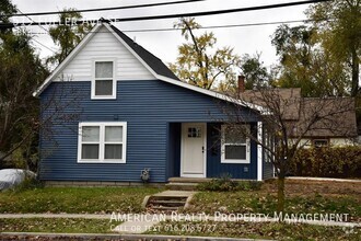 Building Photo - 519 Fuller Ave SE