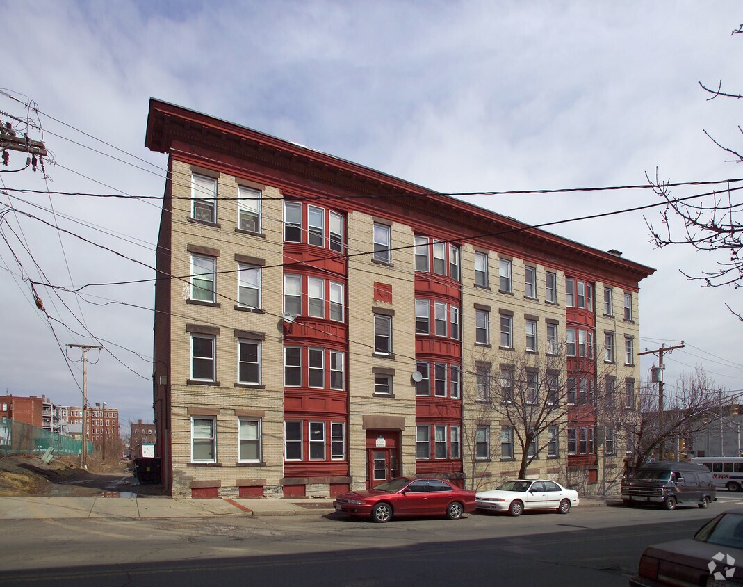 Front of Building - 92 Jackson St