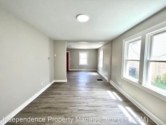 Building Photo - 4 br, 2 bath House - 2361 Iroll Ave.