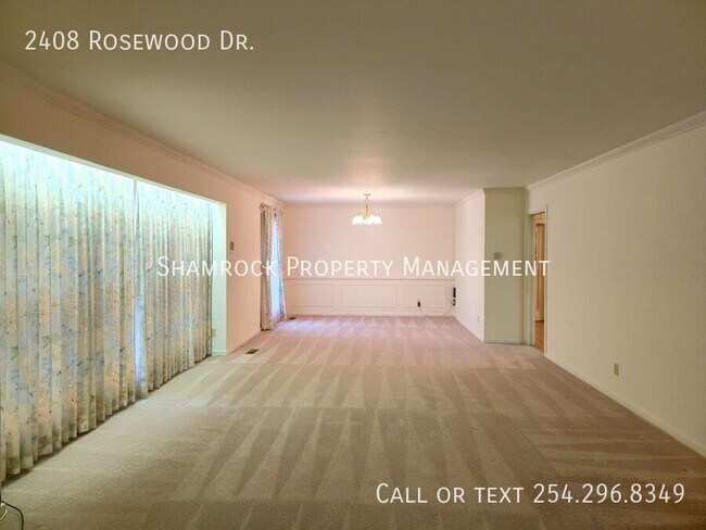 Building Photo - Mountainview Home