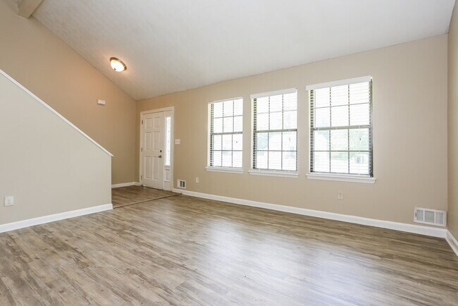 Foto del edificio - 900 Turtle Bend Ln