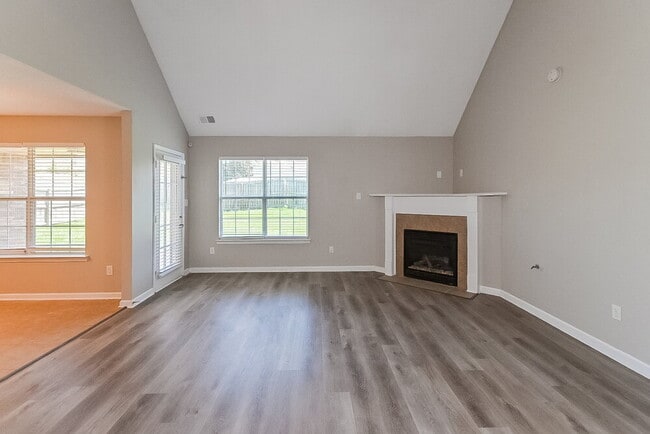 Foto del edificio - 4428 Liverpool Ln