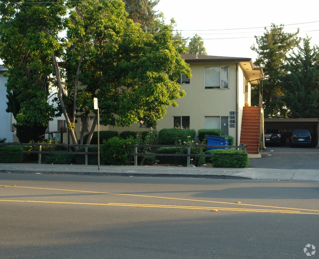 Primary Photo - 313 W Maude Ave