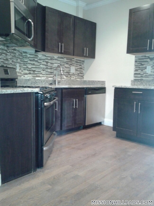 Foto del edificio - 2975 Washington St