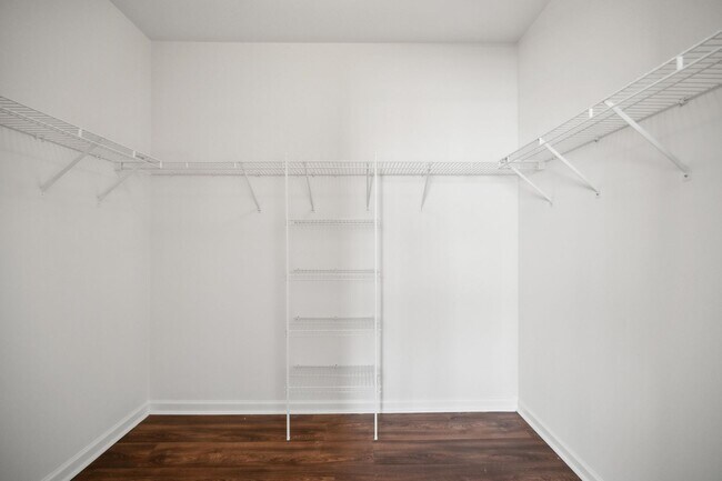 Interior Photo - Autumn Park Apartments