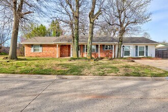 Building Photo - 206 Del Mar Dr