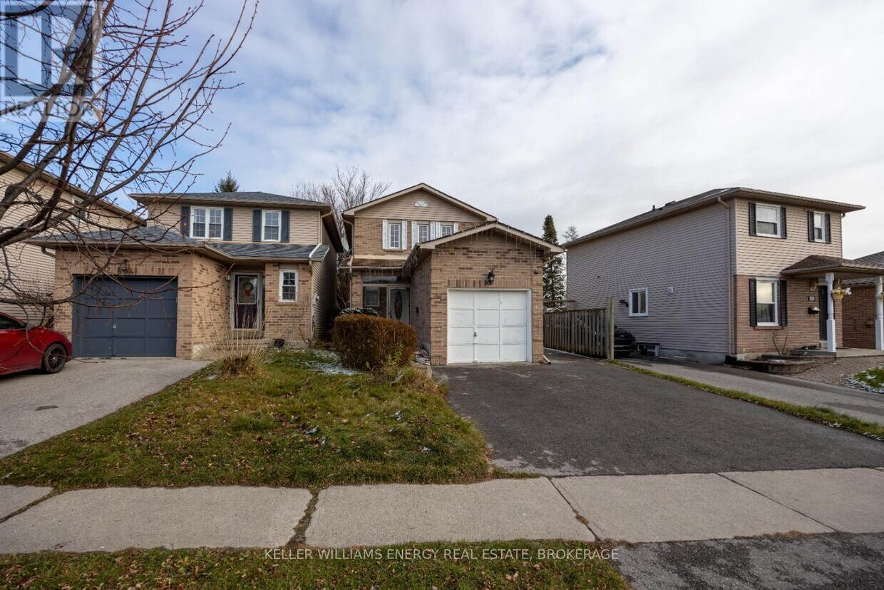 Photo principale - 606 Cobblehill Dr