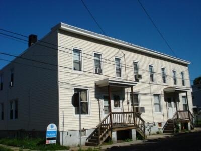 Primary Photo - 17-23 Pine St