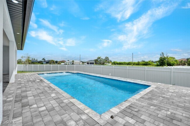 Foto del edificio - 1639 NW 33rd Ave