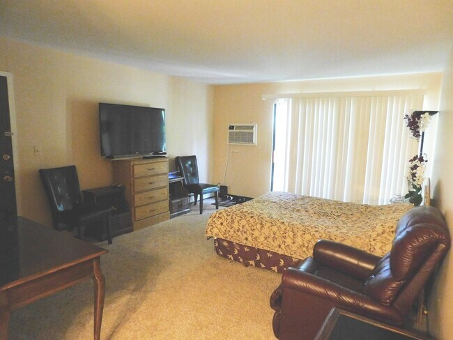 Foto del edificio - 865 Westmoreland Dr