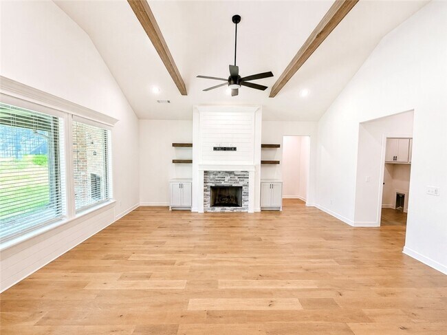 Building Photo - 1308 Cittadella Ave