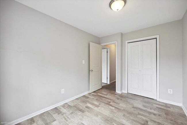 Building Photo - 3 br, 1 bath House - 1722 PAGE ST Unit 2