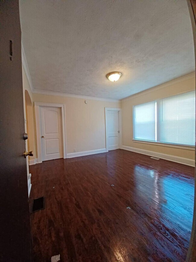 Foto del edificio - 1359 5th Ave