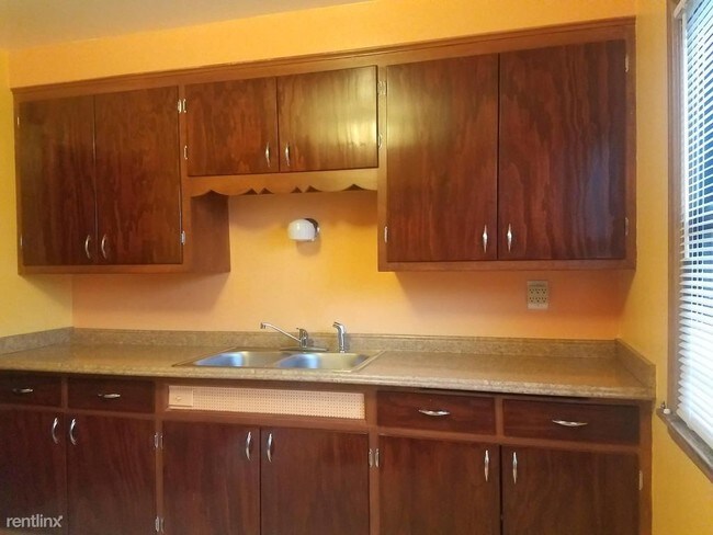 Foto del edificio - 3805 N Humboldt Blvd