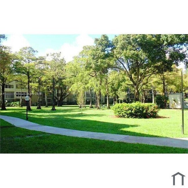 Foto del edificio - 2998 NW 48th Terrace