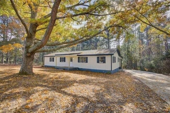 Photo - 201 Oglesby Bridge Rd SE House