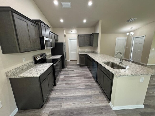Foto del edificio - 6344 N Matheson Dr