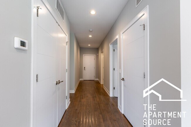 Foto del edificio - 2348 N Lister Ave