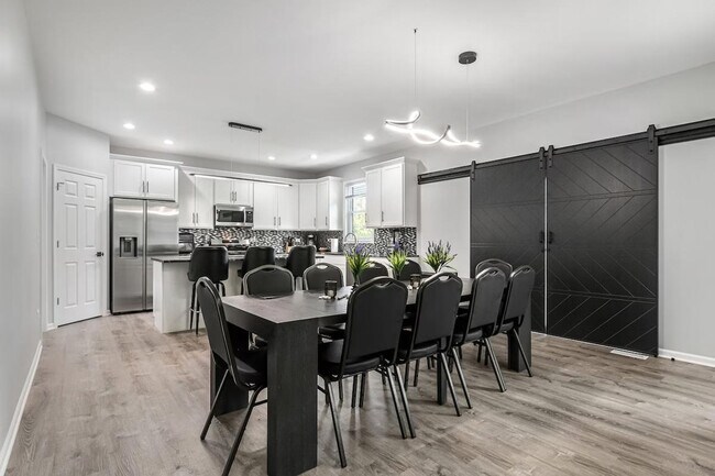 Foto del edificio - 705 N Garfield St