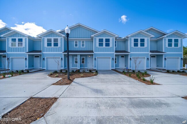 Foto del edificio - 7560 Shadow Lake Dr