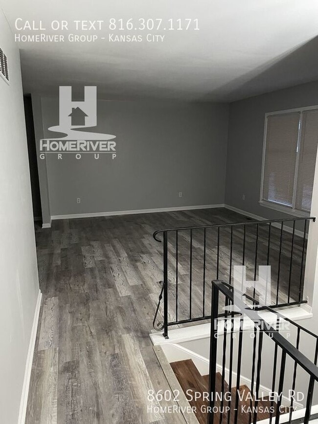 Building Photo - Available Now-Beautiful Single-Family home!