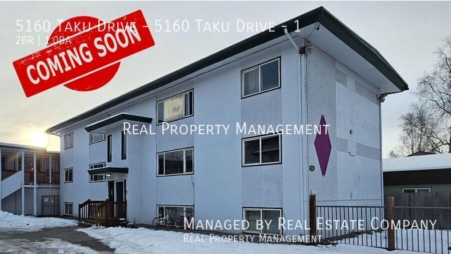 Primary Photo - Two Bedroom One Bath Apartment Four Minute...