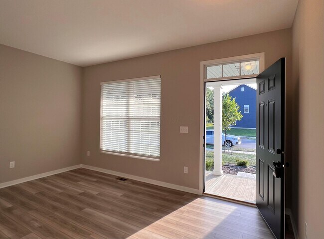 Foto del edificio - 6213 Boone Dr