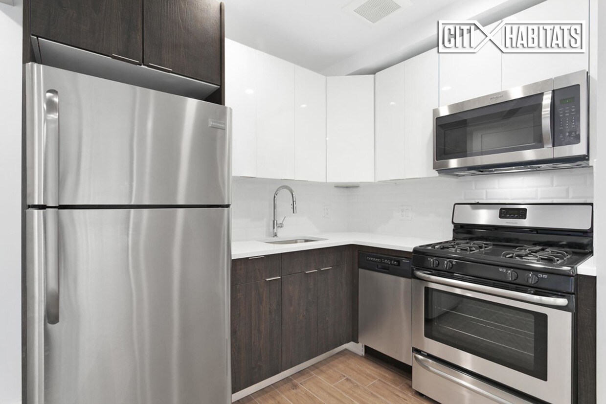 Primary Photo - 198 19th St