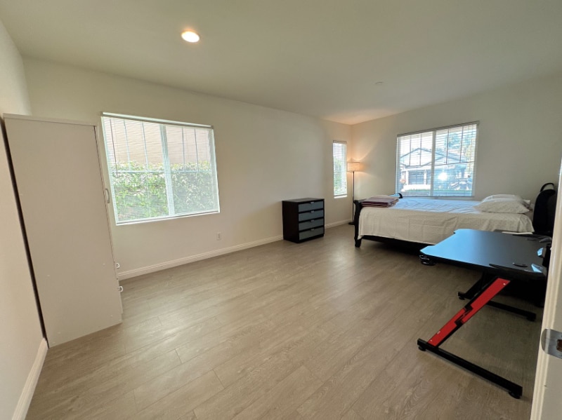 Primary Photo - 13703 Turf Paradise St