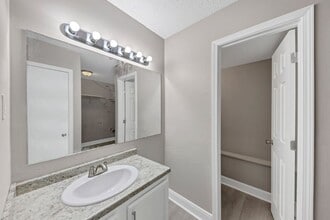 Interior Photo - The Landing on Emerald Pointe