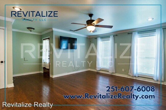 Building Photo - 3 br, 2 bath House - 21058 Meadowbrook Dr
