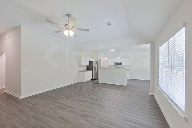 Foto del edificio - 111 Live Oak Dr