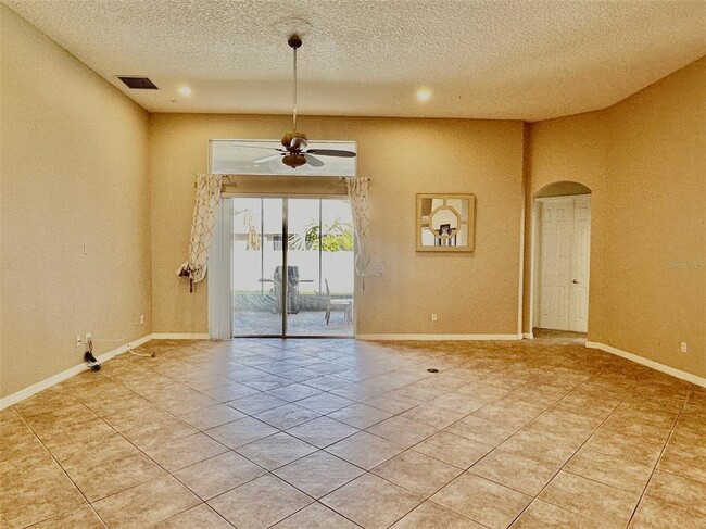 Building Photo - 6125 Talaria Dr