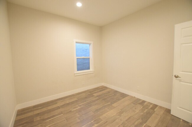 Foto del edificio - Stylish Oakland Retreat – 3BR, 2BA + Huge ...