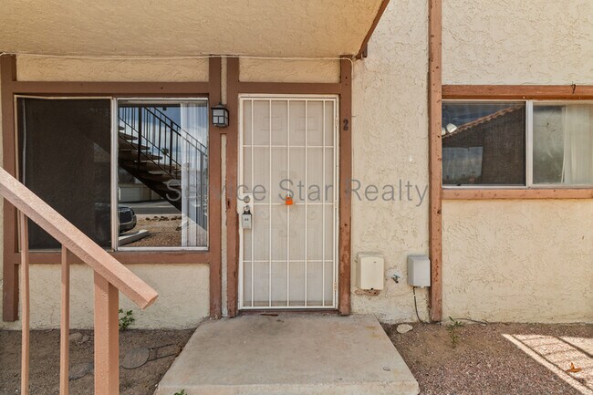 Foto del edificio - 5321 West Campbell Ave